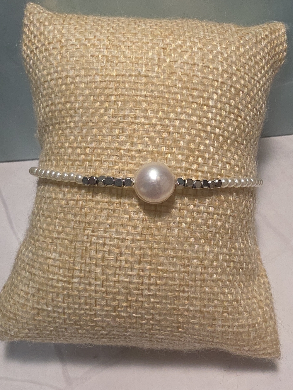 Pearl and Silver Bead Stretch Bracelet - White Pearl